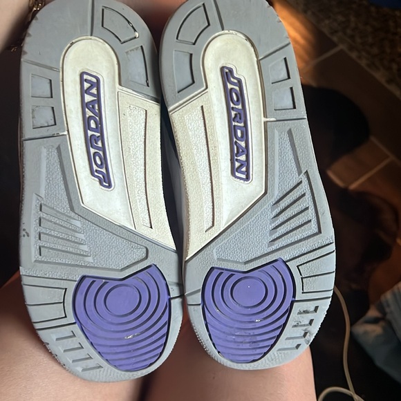 Purple Jordan’s. 2y big girls - Picture 4 of 4